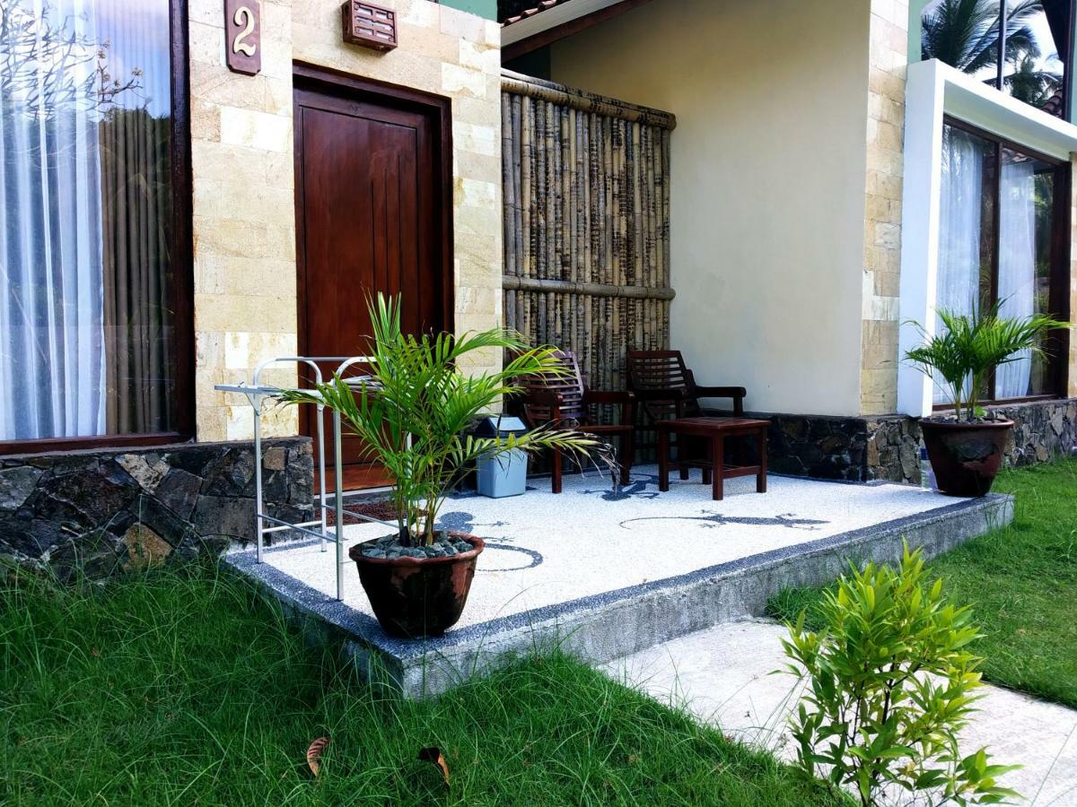 Отель The Hamlet Kuta  Экстерьер фото